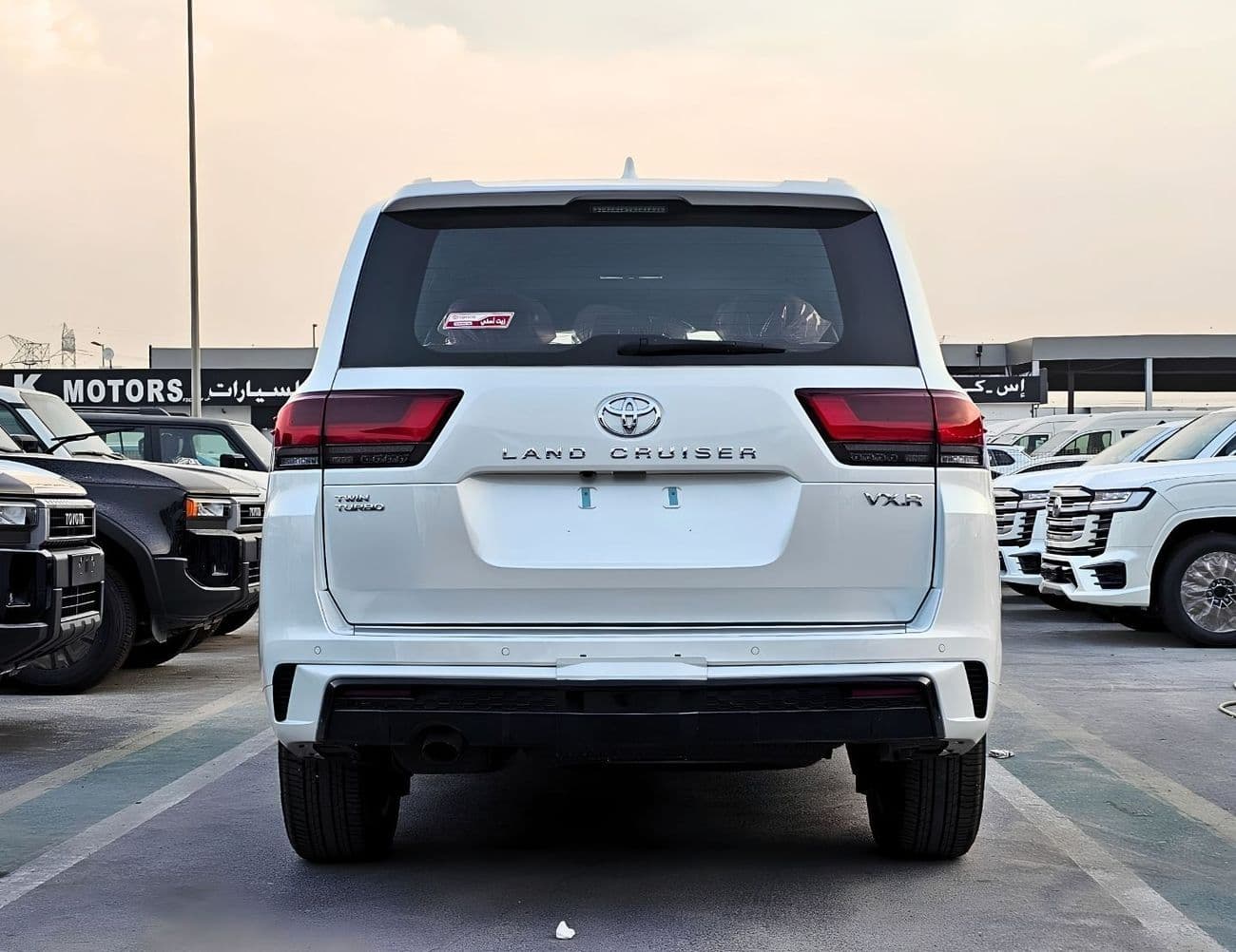 2026 Toyota Land Cruiser VXR thumbnail 6