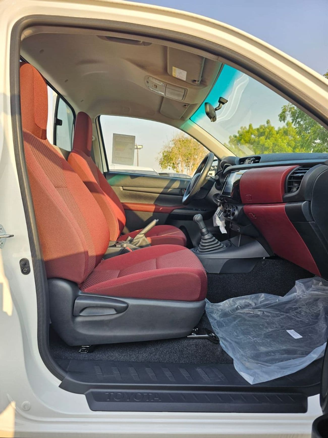 2025 Toyota Hilux NARROW BODY SINGLE CABIN thumbnail 10