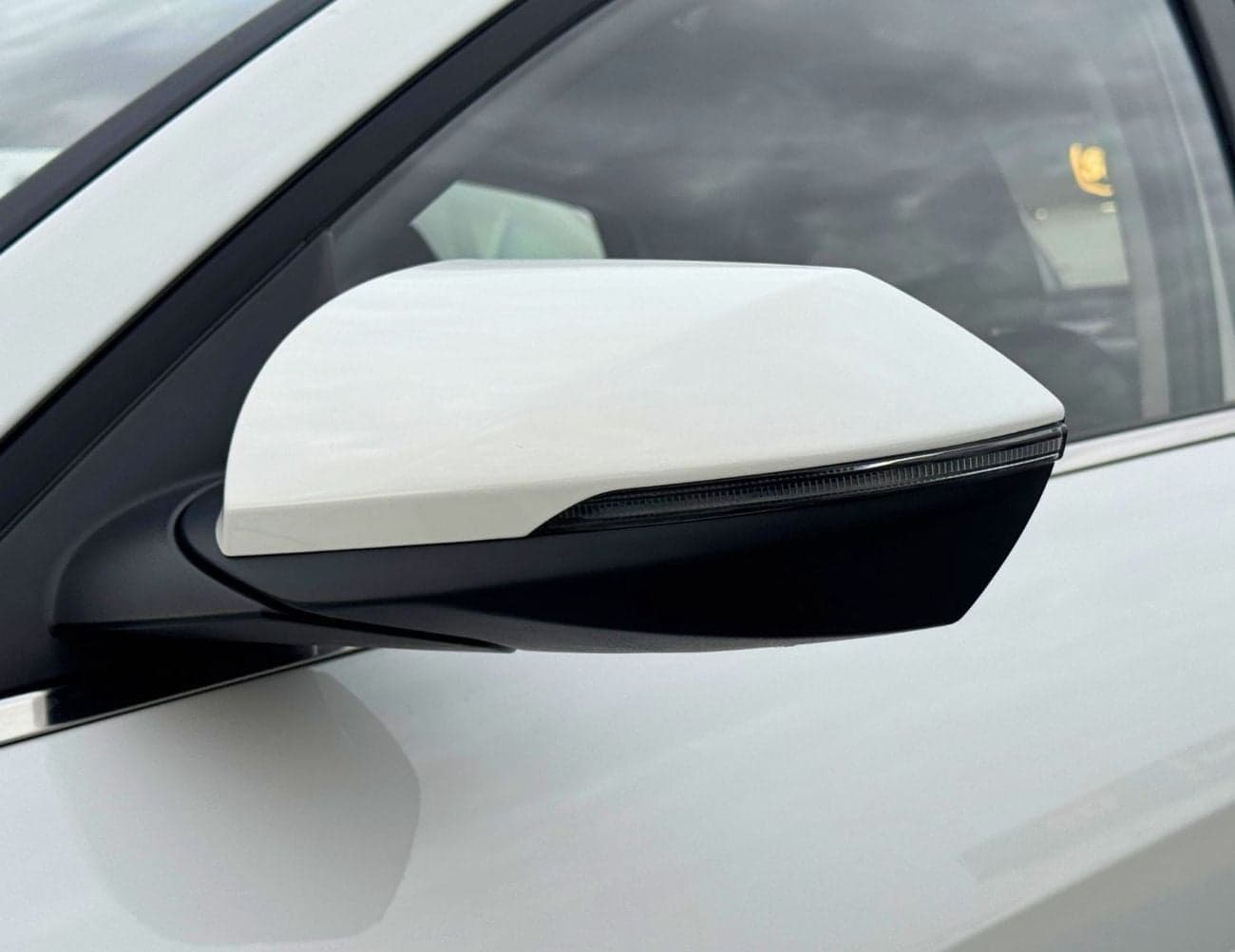 2025 Hyundai Elantra SMART thumbnail 6