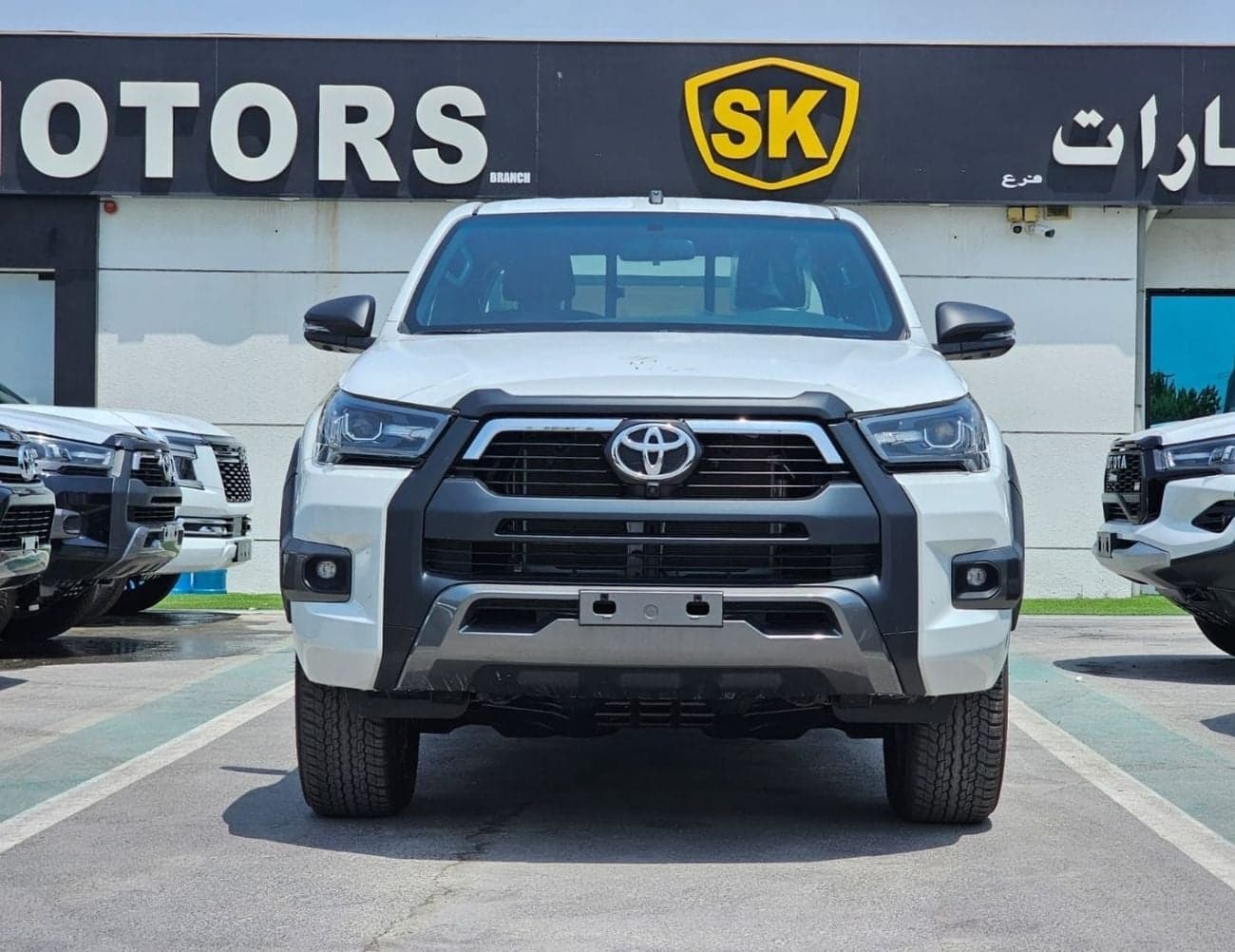 2026 Toyota Hilux ADVENTURE thumbnail 2