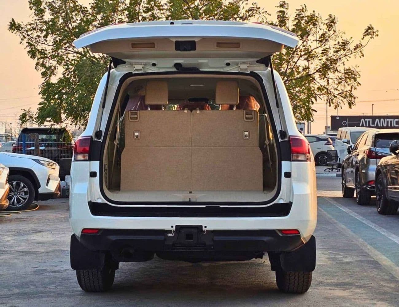2026 Toyota Land Cruiser GXR thumbnail 7