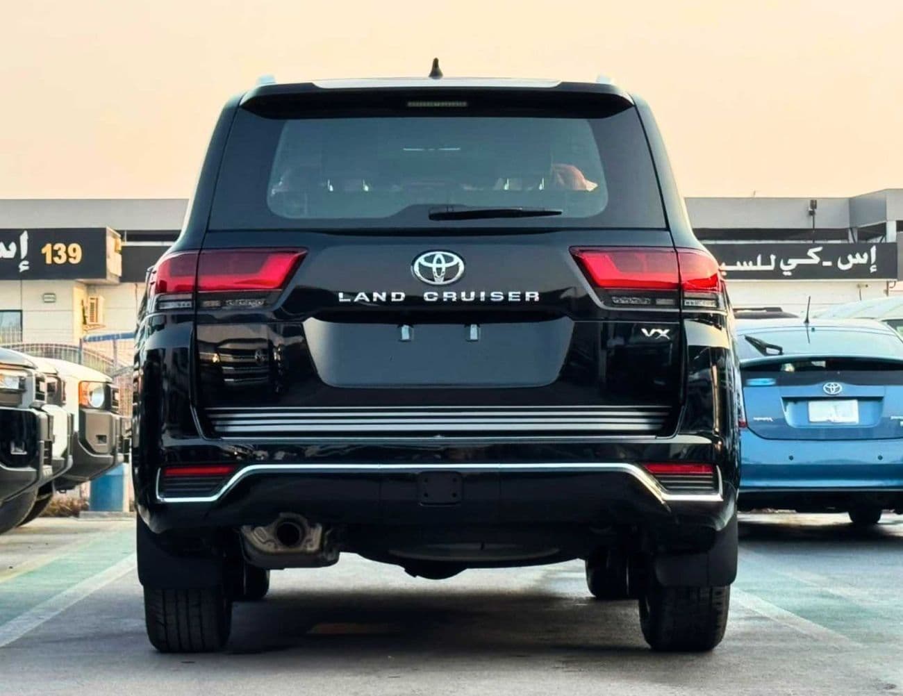 2026 Toyota Land Cruiser VX thumbnail 3