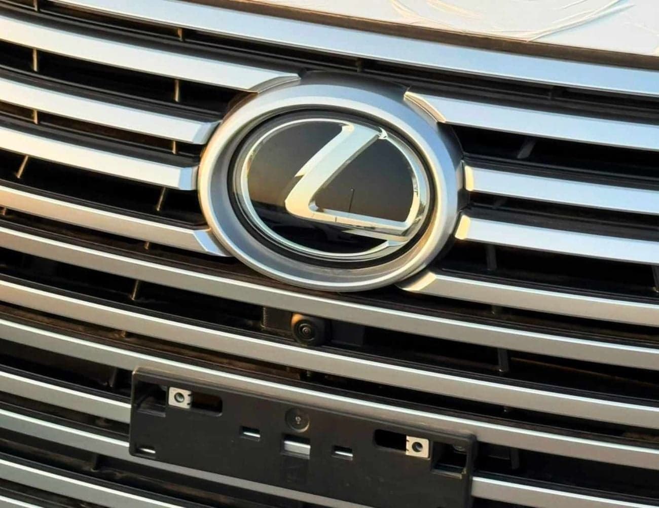 2026 Lexus LX600 SIGNATURE thumbnail 6
