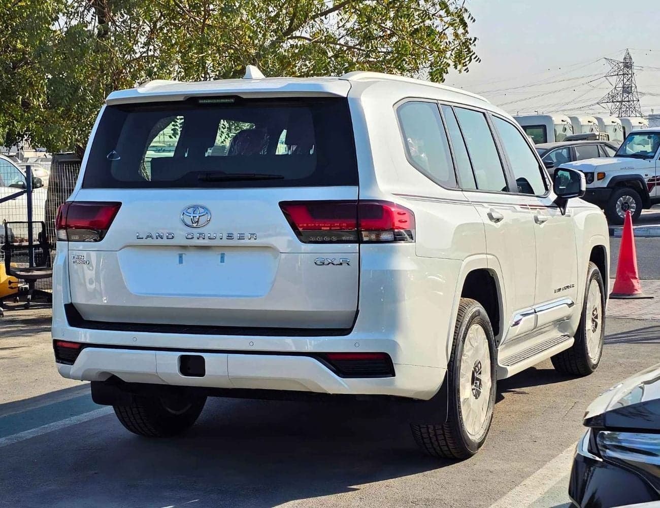 2026 Toyota Land Cruiser GXR thumbnail 5