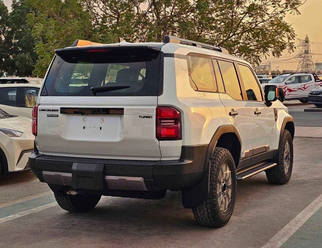 2026 Toyota Prado VXR thumbnail 5