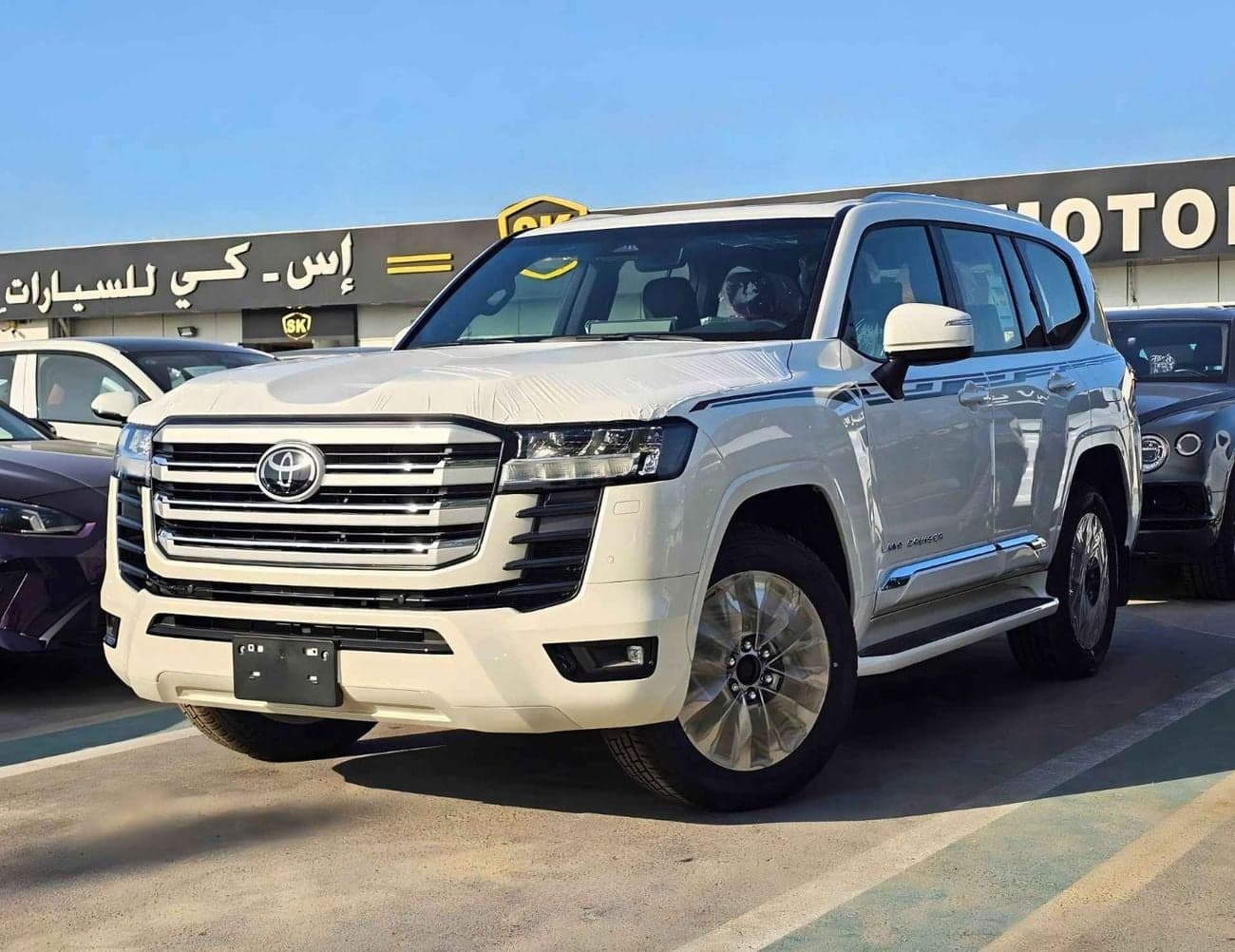 2026 Toyota Land Cruiser GXR thumbnail 2
