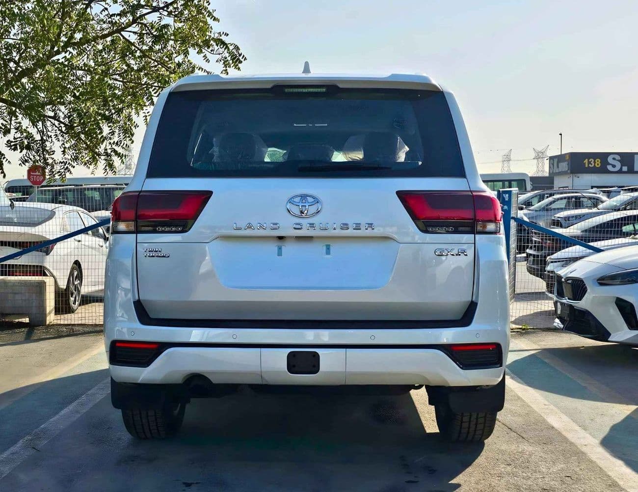 2026 Toyota Land Cruiser GXR thumbnail 4