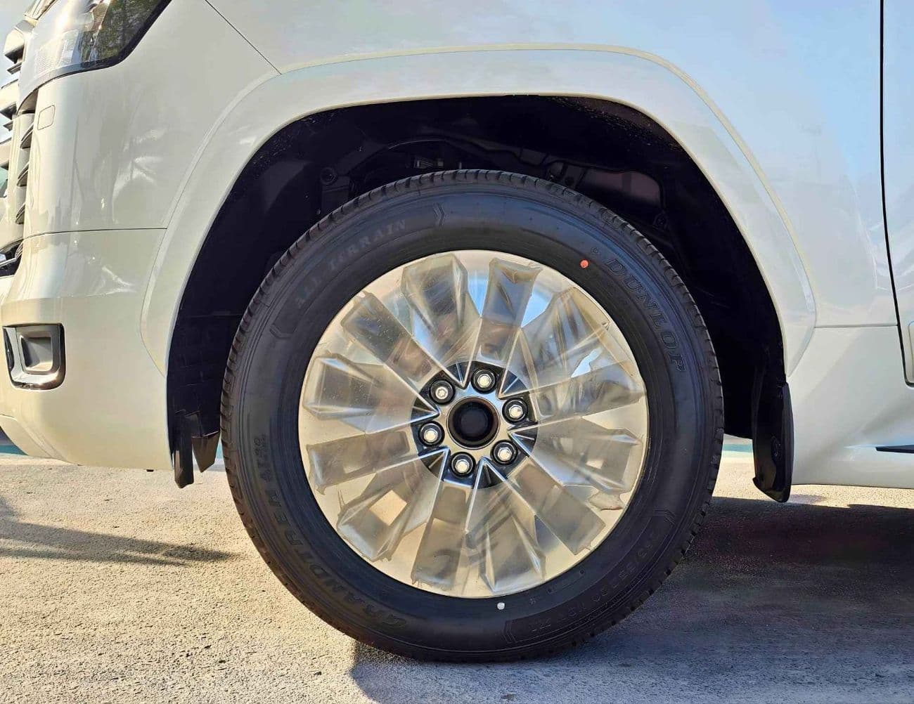 2026 Toyota Land Cruiser GXR thumbnail 9