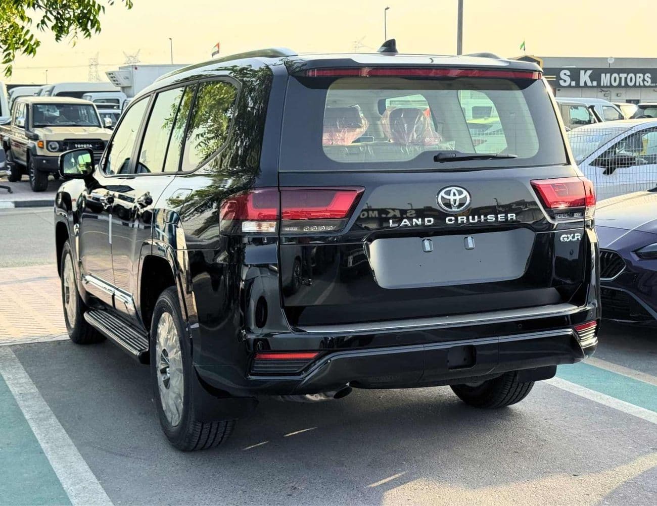 2026 Toyota Land Cruiser GXR thumbnail 6
