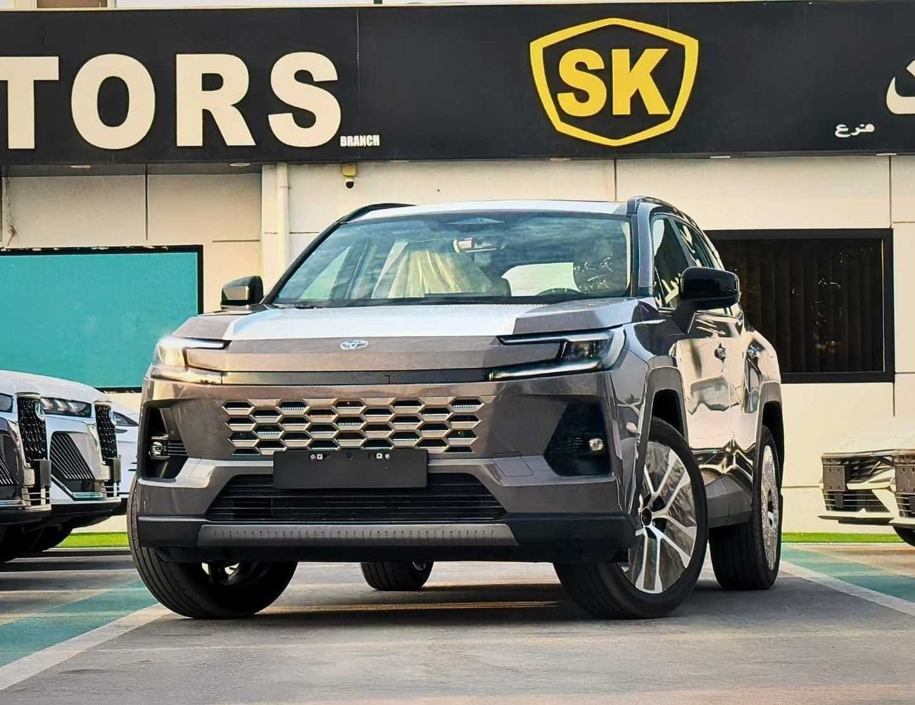 2026 Toyota RAV4 LTD HEV thumbnail 2