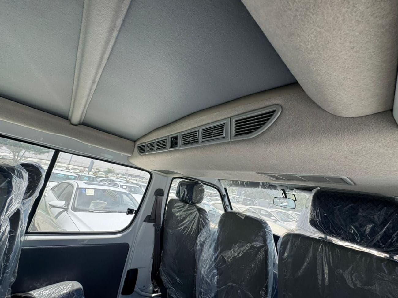 2026 Jincheng Hiace MINIBUS 2.2L PETROL MANUAL thumbnail 10