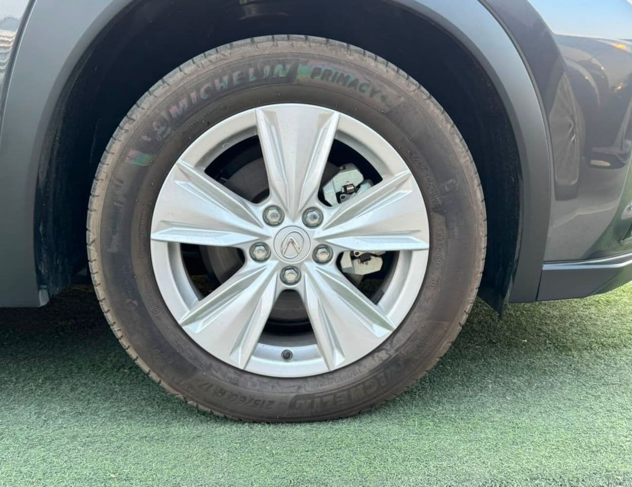 2025 Lexus UX300h PRIME 2.0L HYBRID thumbnail 10