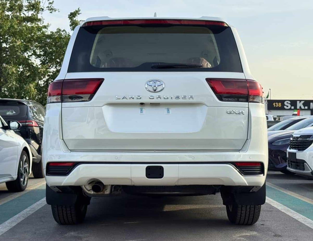 2026 Toyota Land Cruiser GXR thumbnail 4