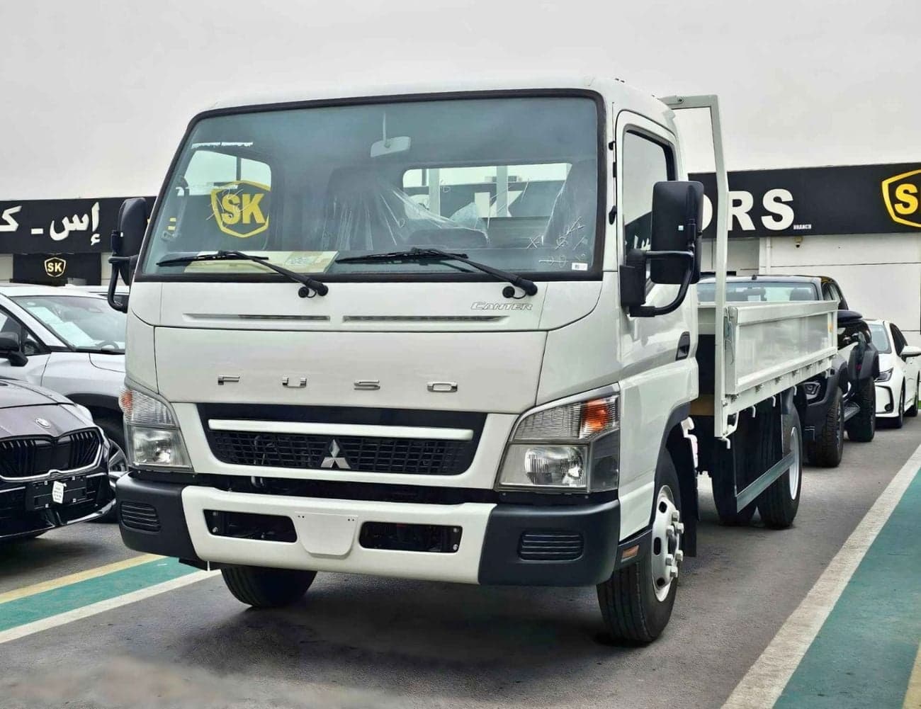 2026 Mitsubishi Fuso Canter CARGO 4.2L DIESEL thumbnail 2