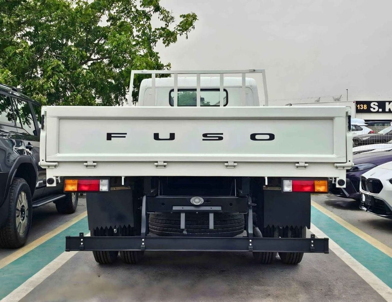 2026 Mitsubishi Fuso Canter CARGO 4.2L DIESEL thumbnail 4