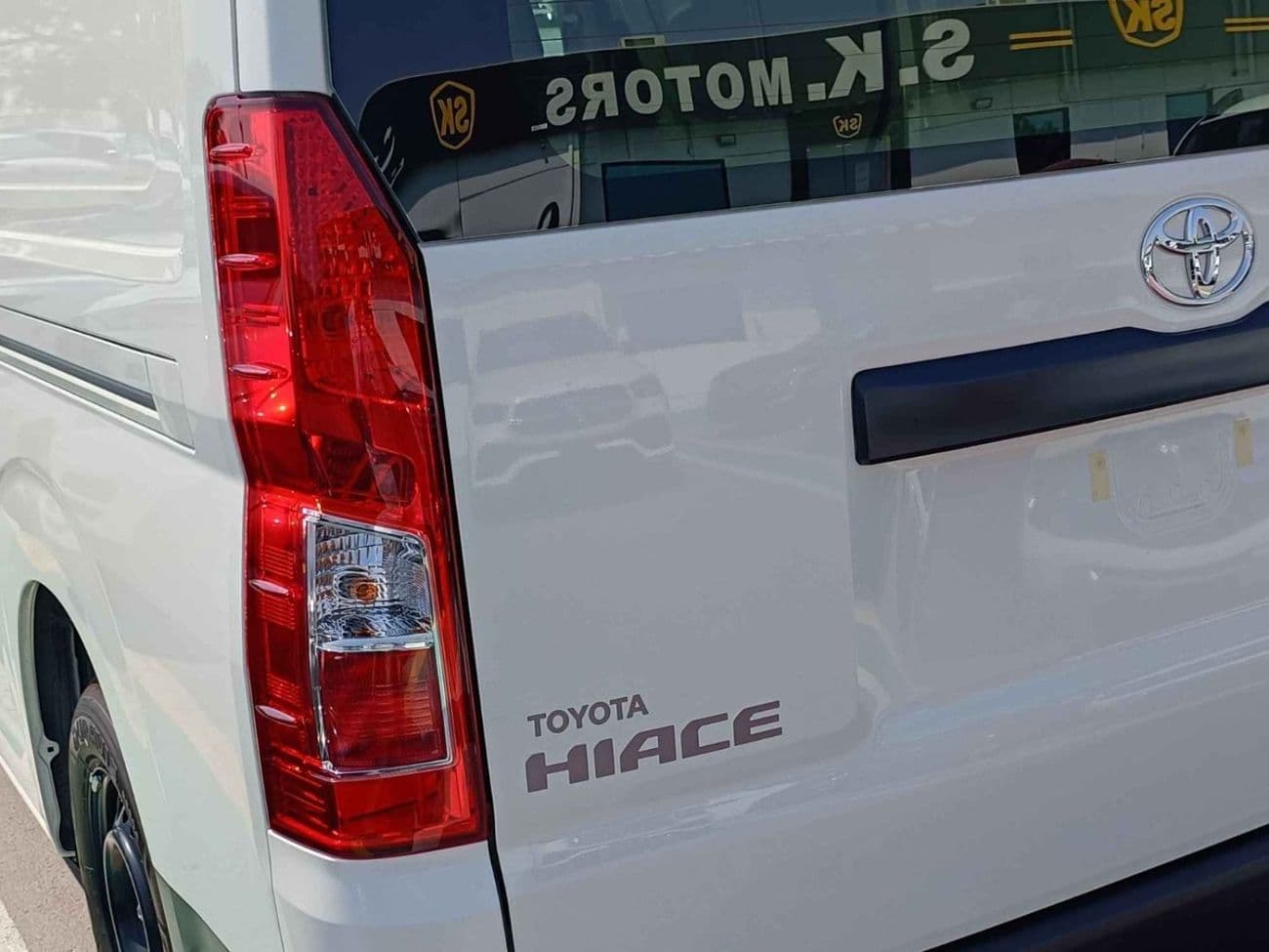 2026 Toyota Hiace CARGO LOW ROOF thumbnail 8
