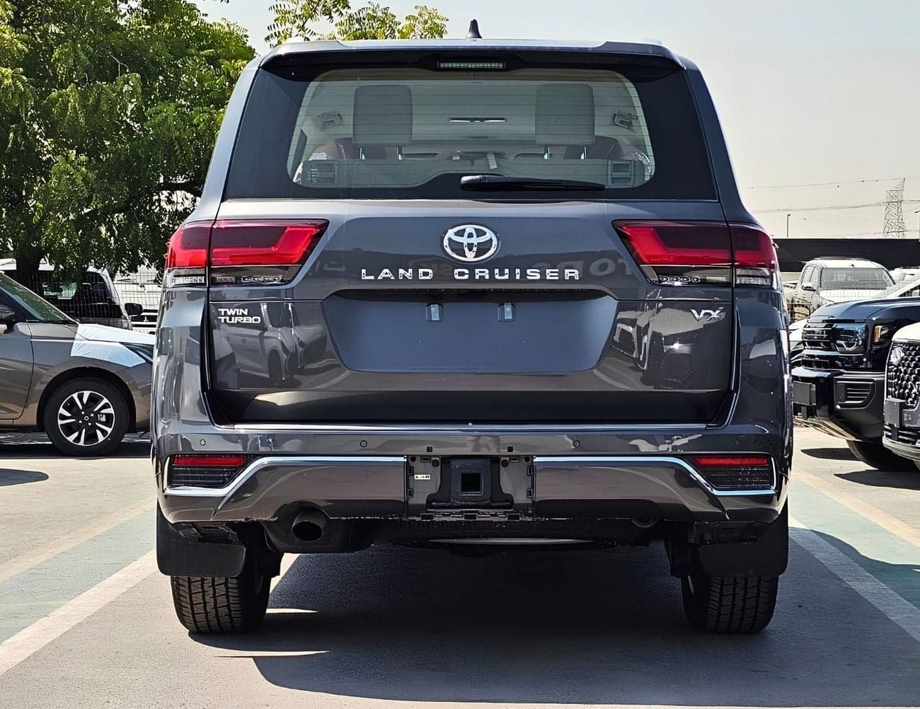 2026 Toyota Land Cruiser VX thumbnail 6
