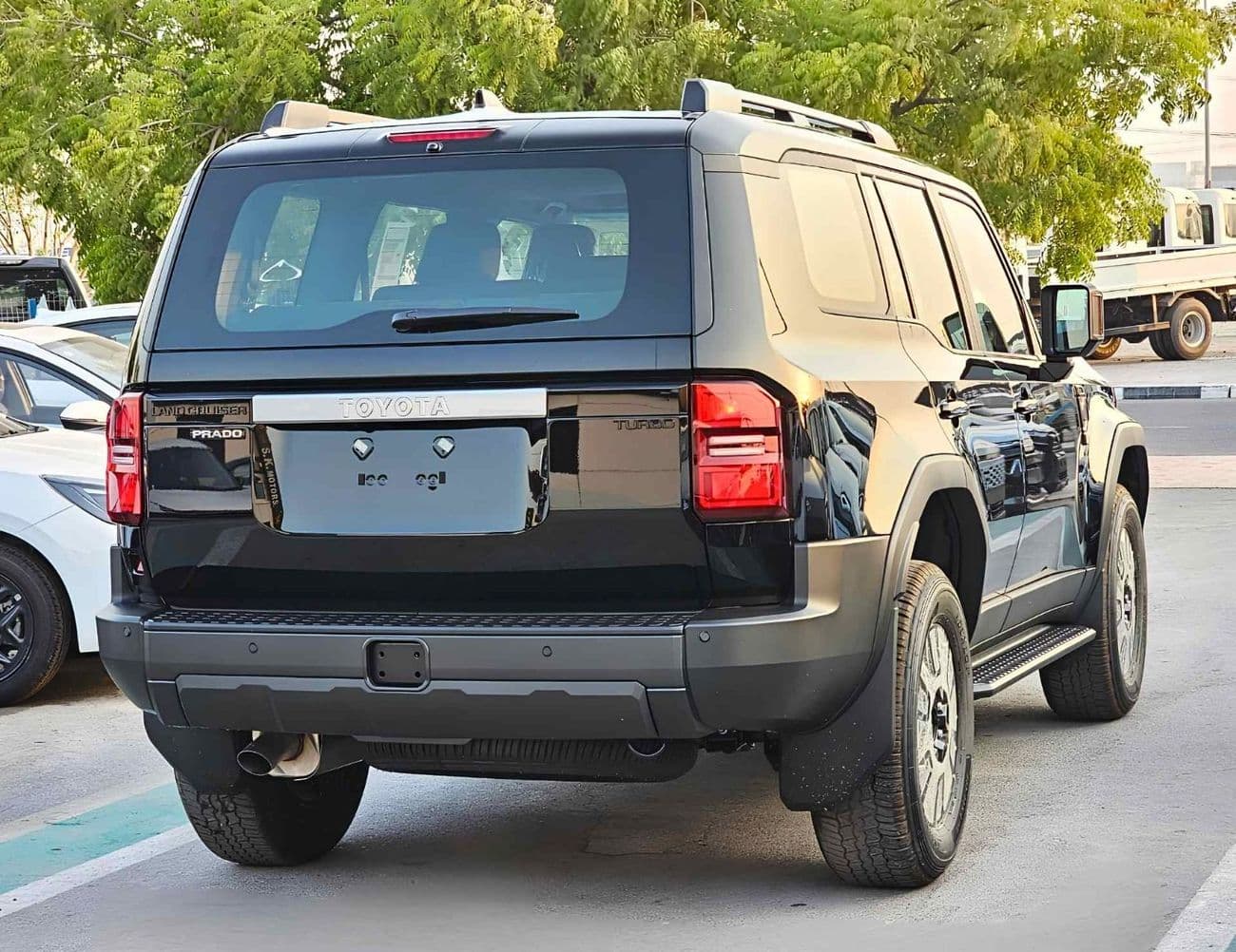2027 Toyota Prado TURBO ALL ROUNDER thumbnail 4