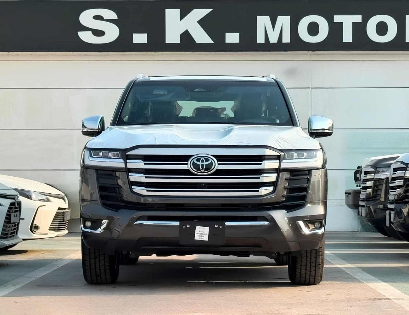 2026 Toyota Land Cruiser VX thumbnail 2