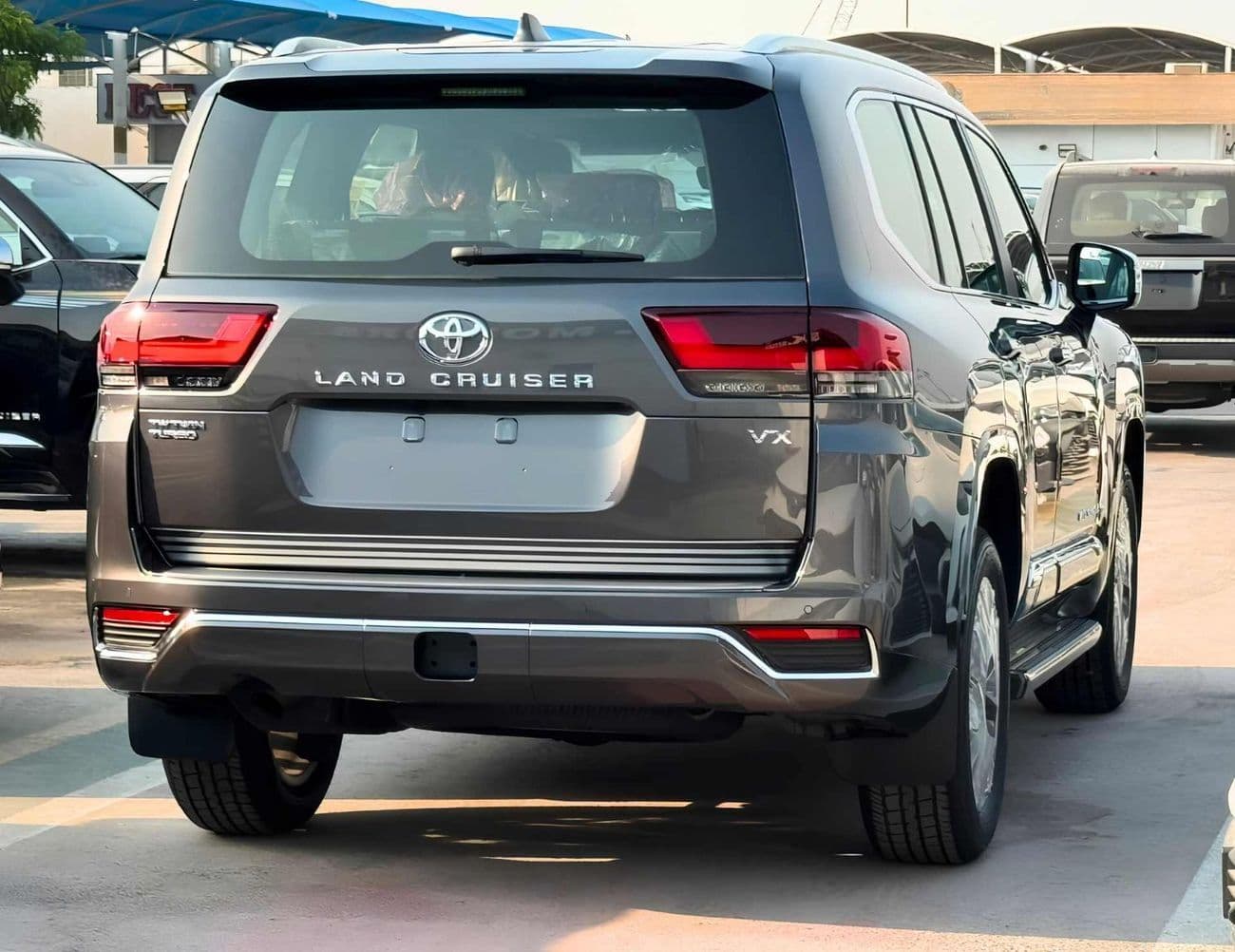 2026 Toyota Land Cruiser VX thumbnail 4