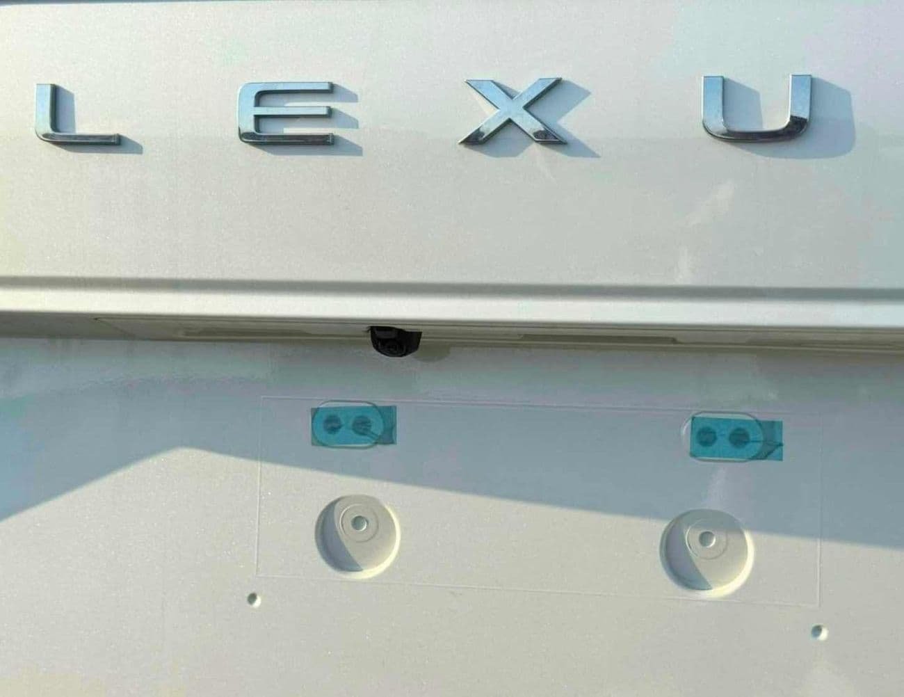 2026 Lexus LX700h SIGNATURE thumbnail 9