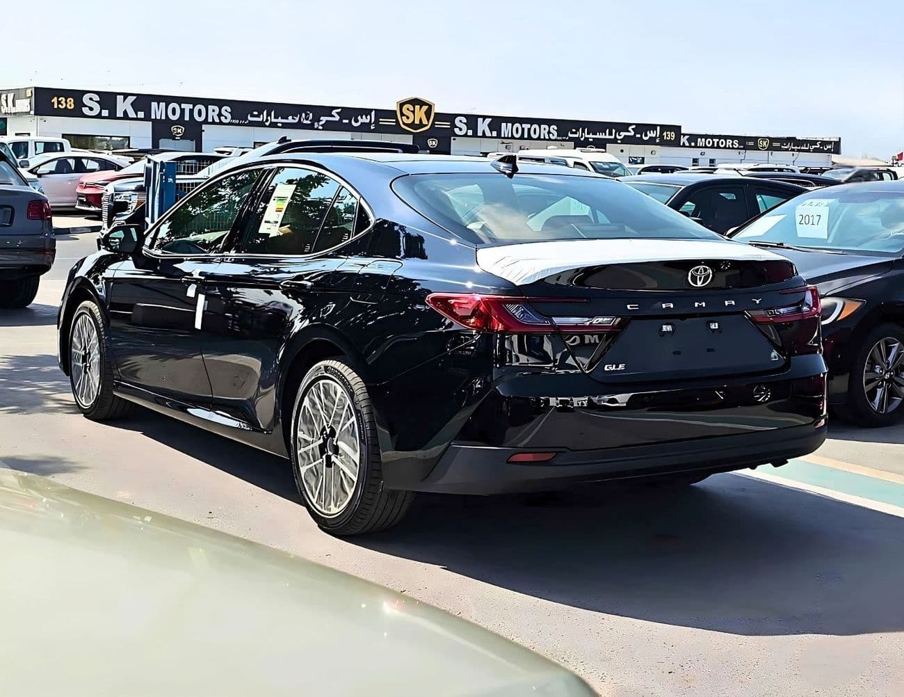 2026 Toyota Camry GLE thumbnail 5