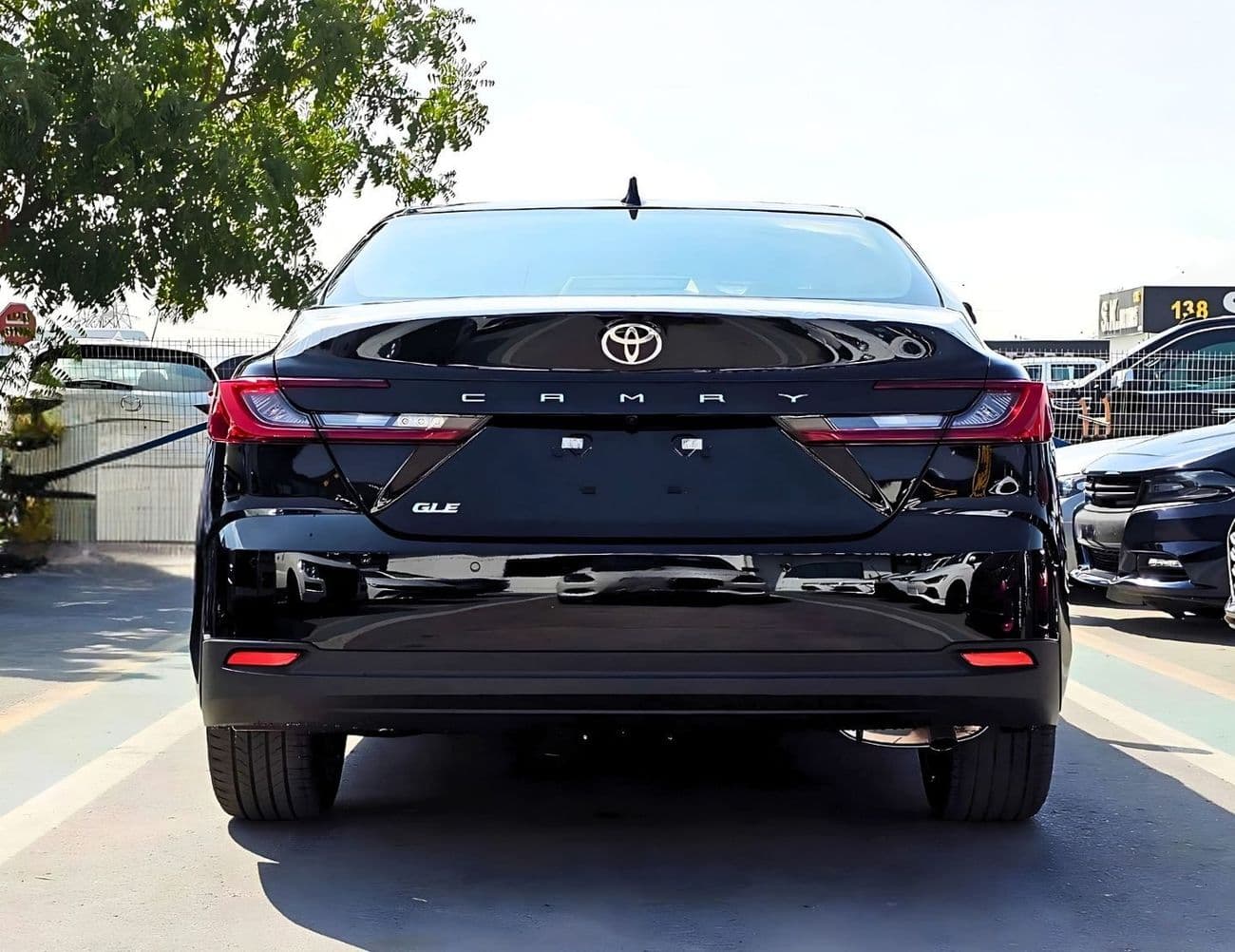 2026 Toyota Camry GLE thumbnail 6