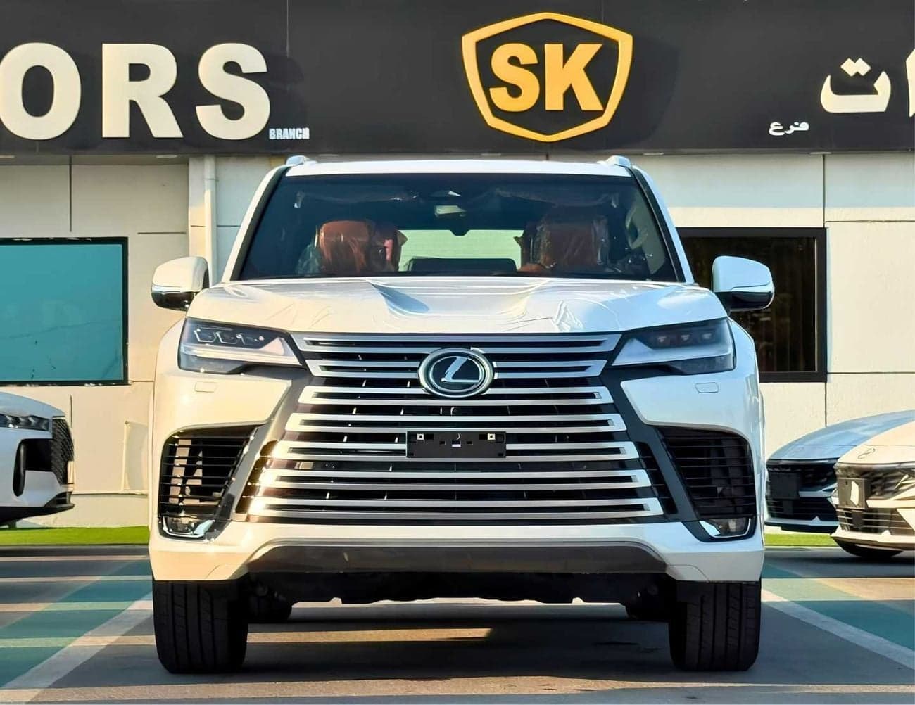 2026 Lexus LX700h VIP thumbnail 2