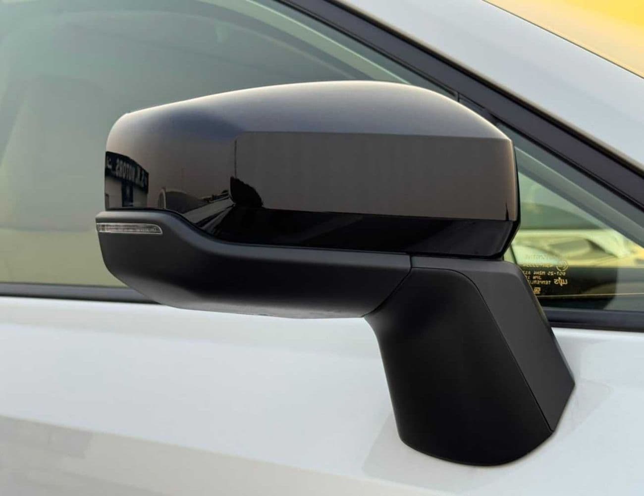 2026 Toyota RAV4 XLE thumbnail 9