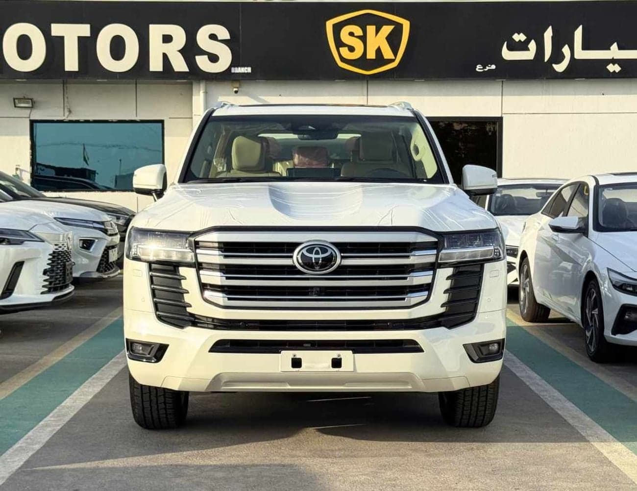2026 Toyota Land Cruiser GXR thumbnail 2