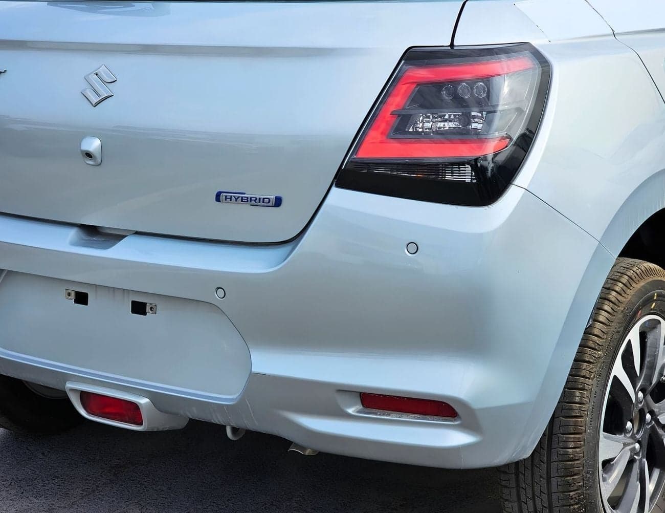 2026 Suzuki Swift GLX thumbnail 9