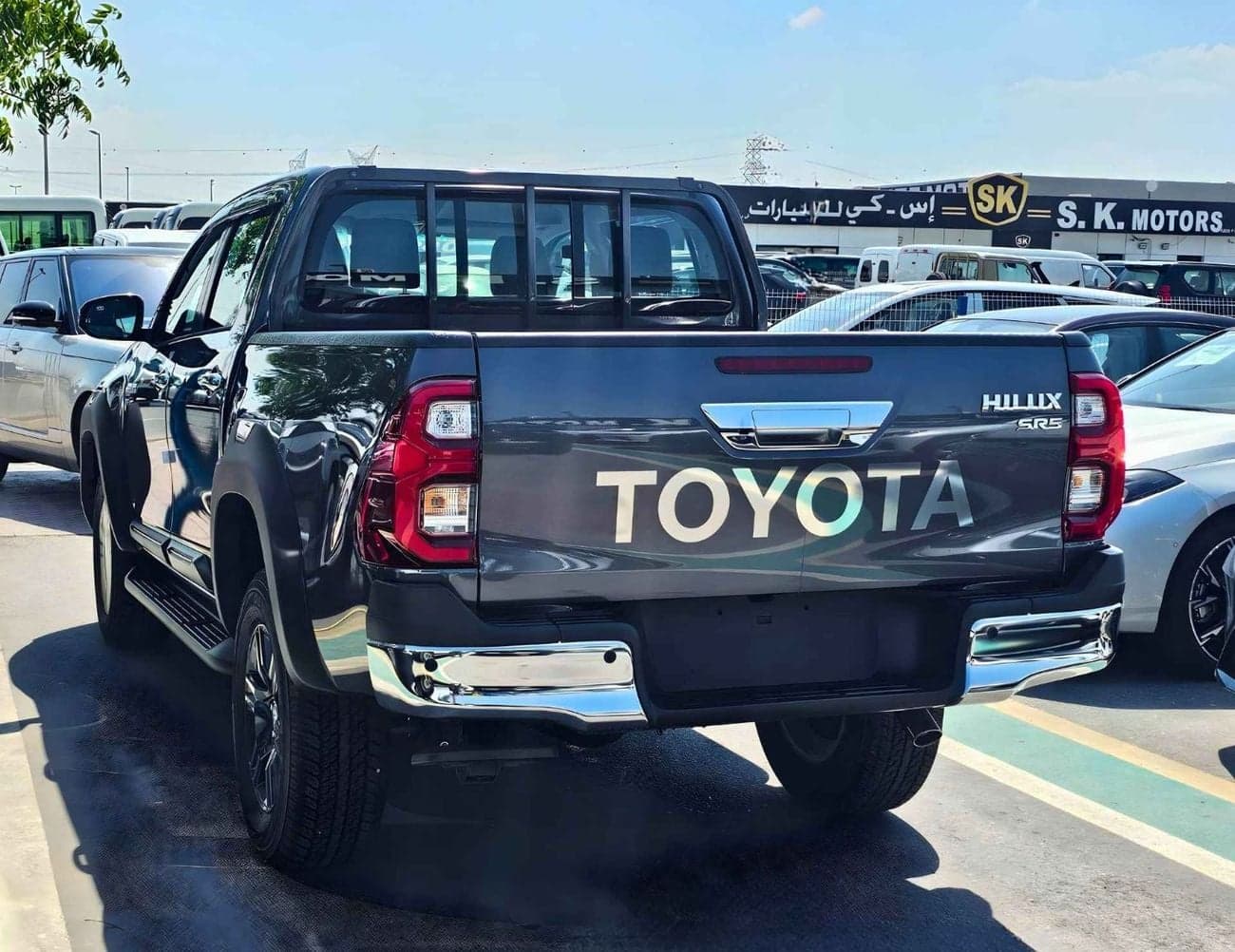 2026 Toyota Hilux SR5 TRD 4.0L PETROL thumbnail 6