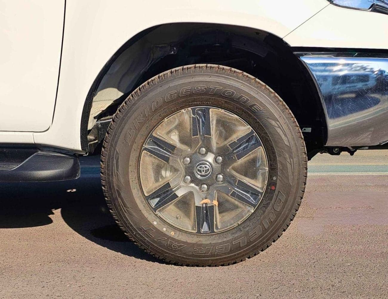 2026 Toyota Hilux SR5 WIDE BODY thumbnail 10