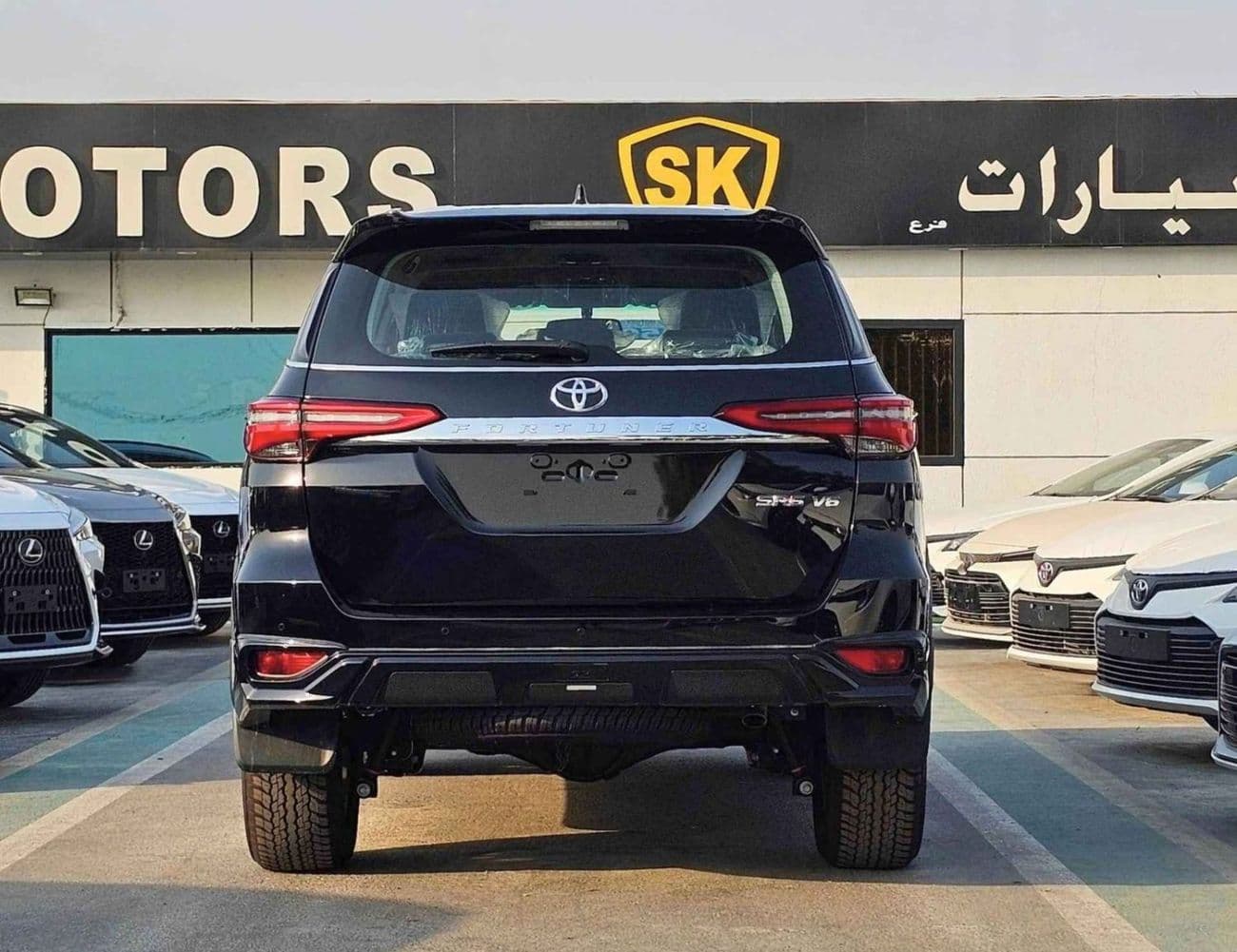 2026 Toyota Fortuner VXR thumbnail 5