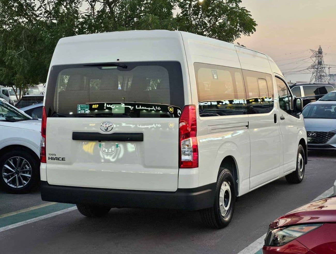 2026 Toyota Hiace GL thumbnail 5