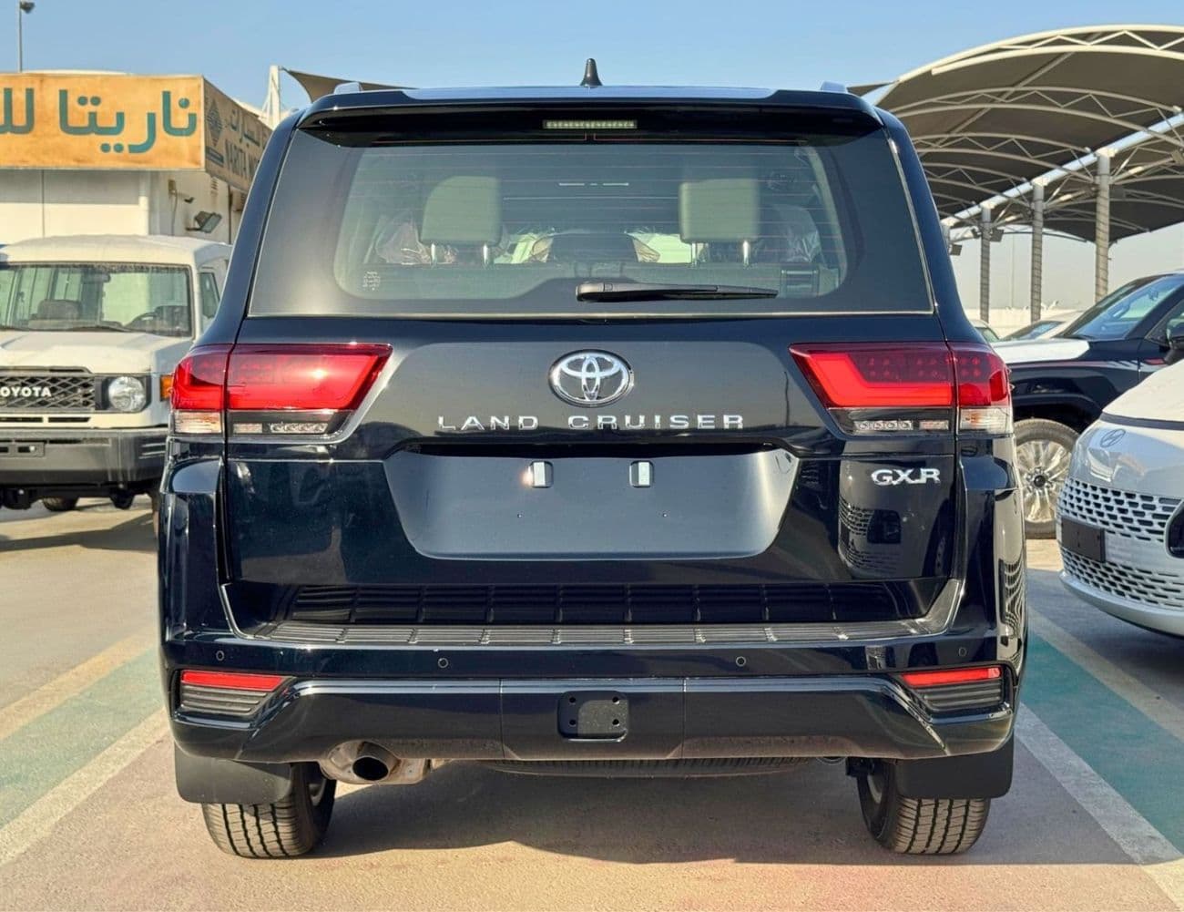 2026 Toyota Land Cruiser GXR thumbnail 3