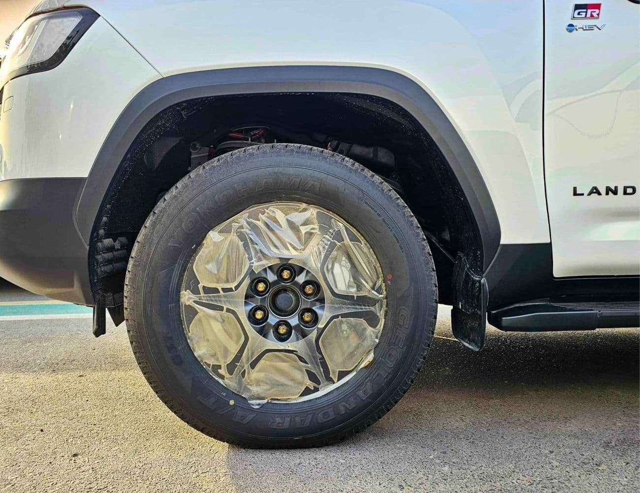 2025 Toyota Land Cruiser GR SPORT thumbnail 8