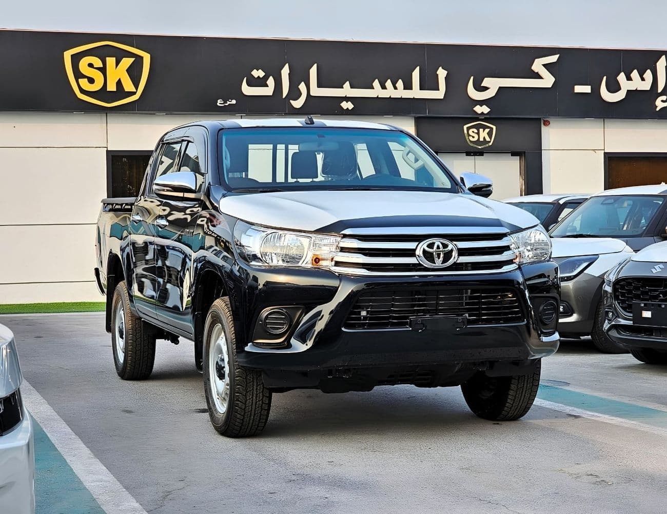 2026 Toyota Hilux NARROW BODY DOUBLE CABIN thumbnail 2
