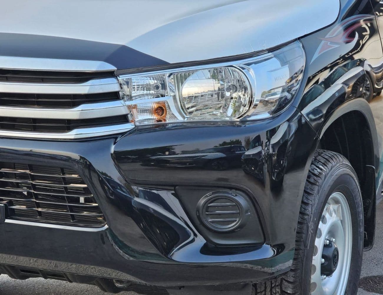 2026 Toyota Hilux NARROW BODY DOUBLE CABIN thumbnail 8