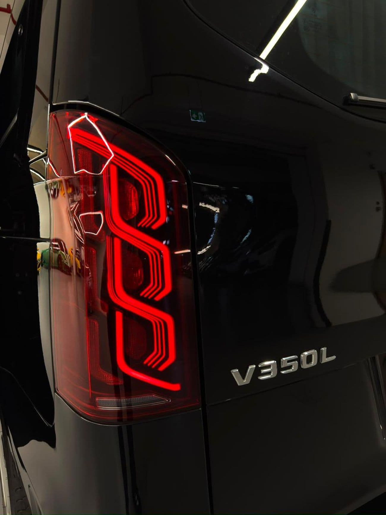 2024 Mercedes Benz Vito VIP thumbnail 8