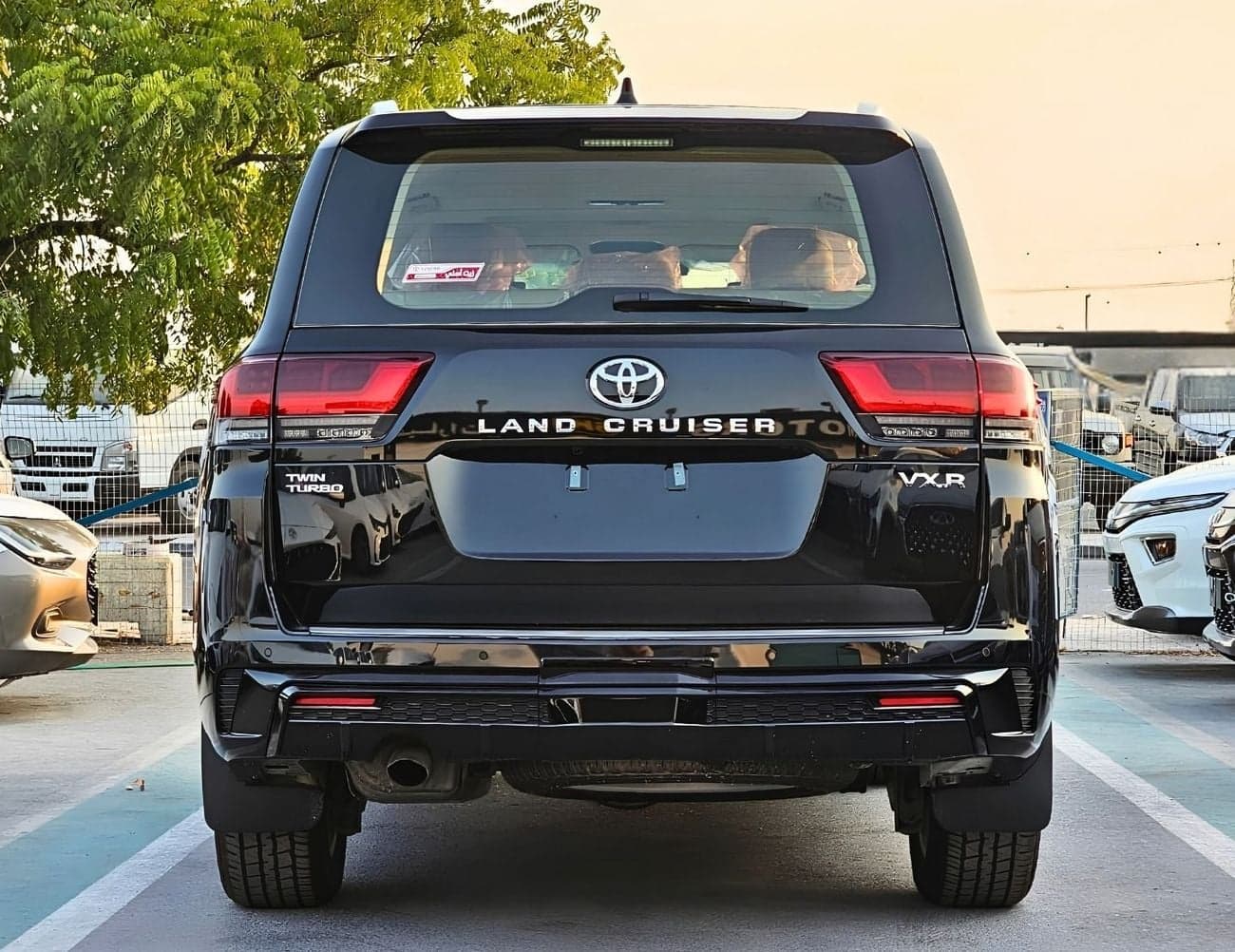 2026 Toyota Land Cruiser VXR thumbnail 6