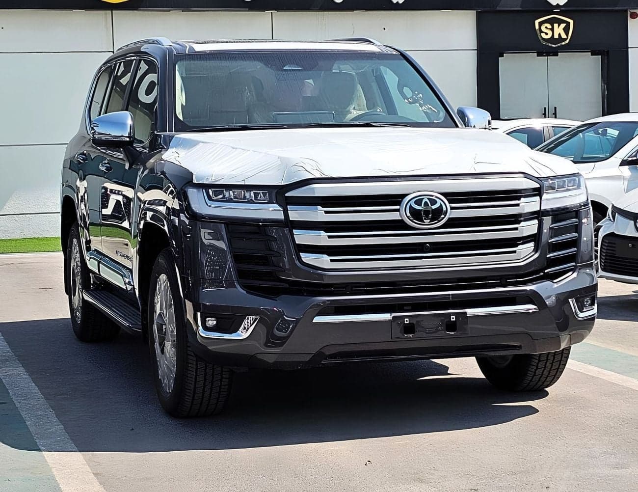 2026 Toyota Land Cruiser VX thumbnail 2
