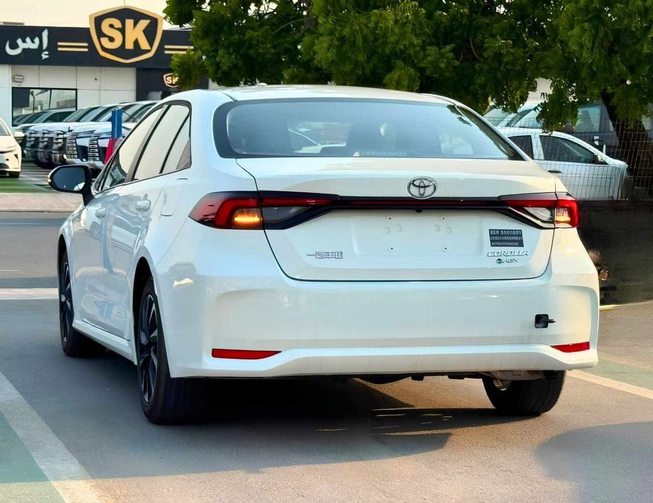 2026 Toyota Corolla HEV HYBRID 1.8L V CYL AUTOMATIC thumbnail 4