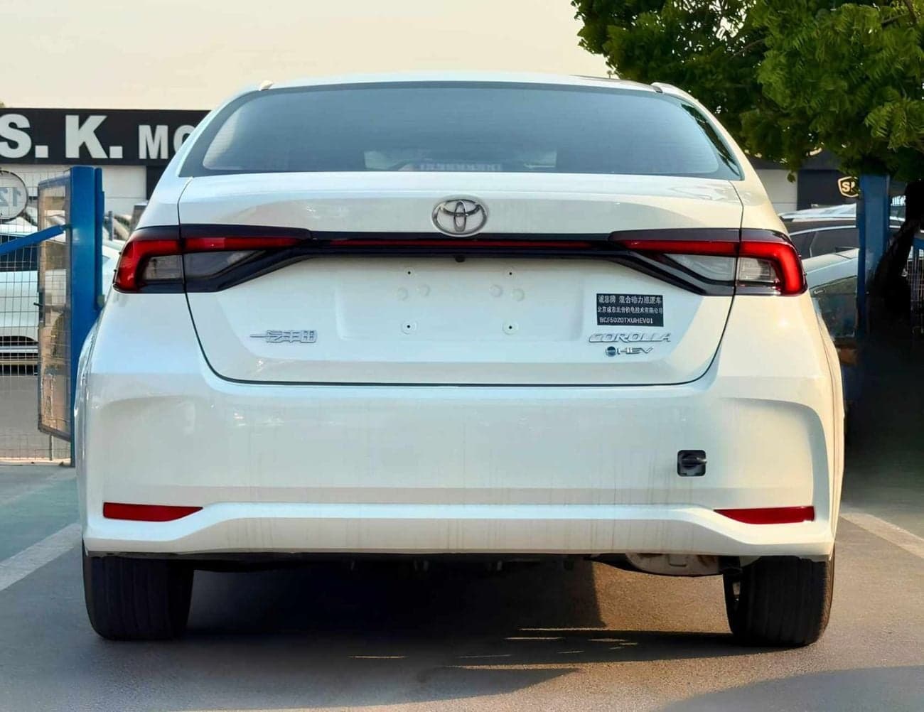 2026 Toyota Corolla HEV HYBRID 1.8L V CYL AUTOMATIC thumbnail 3