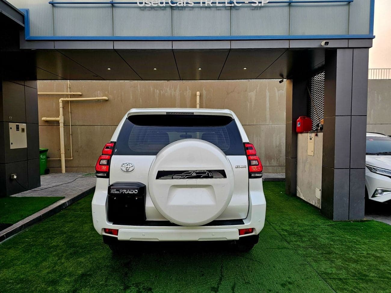 2022 Toyota Prado EXR thumbnail 5
