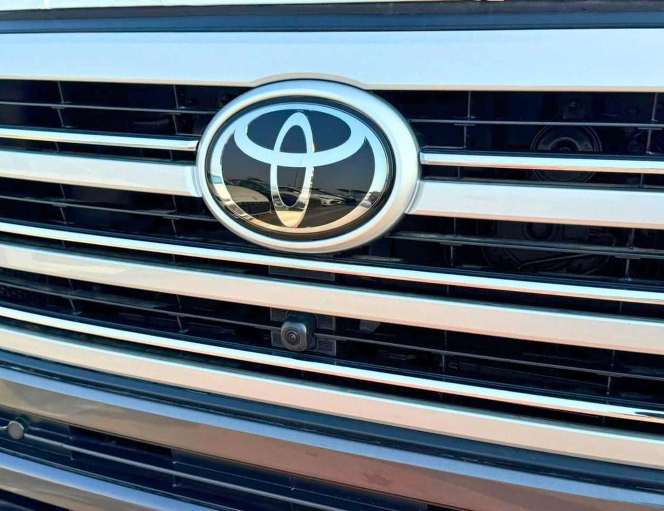 2026 Toyota Land Cruiser VX thumbnail 8