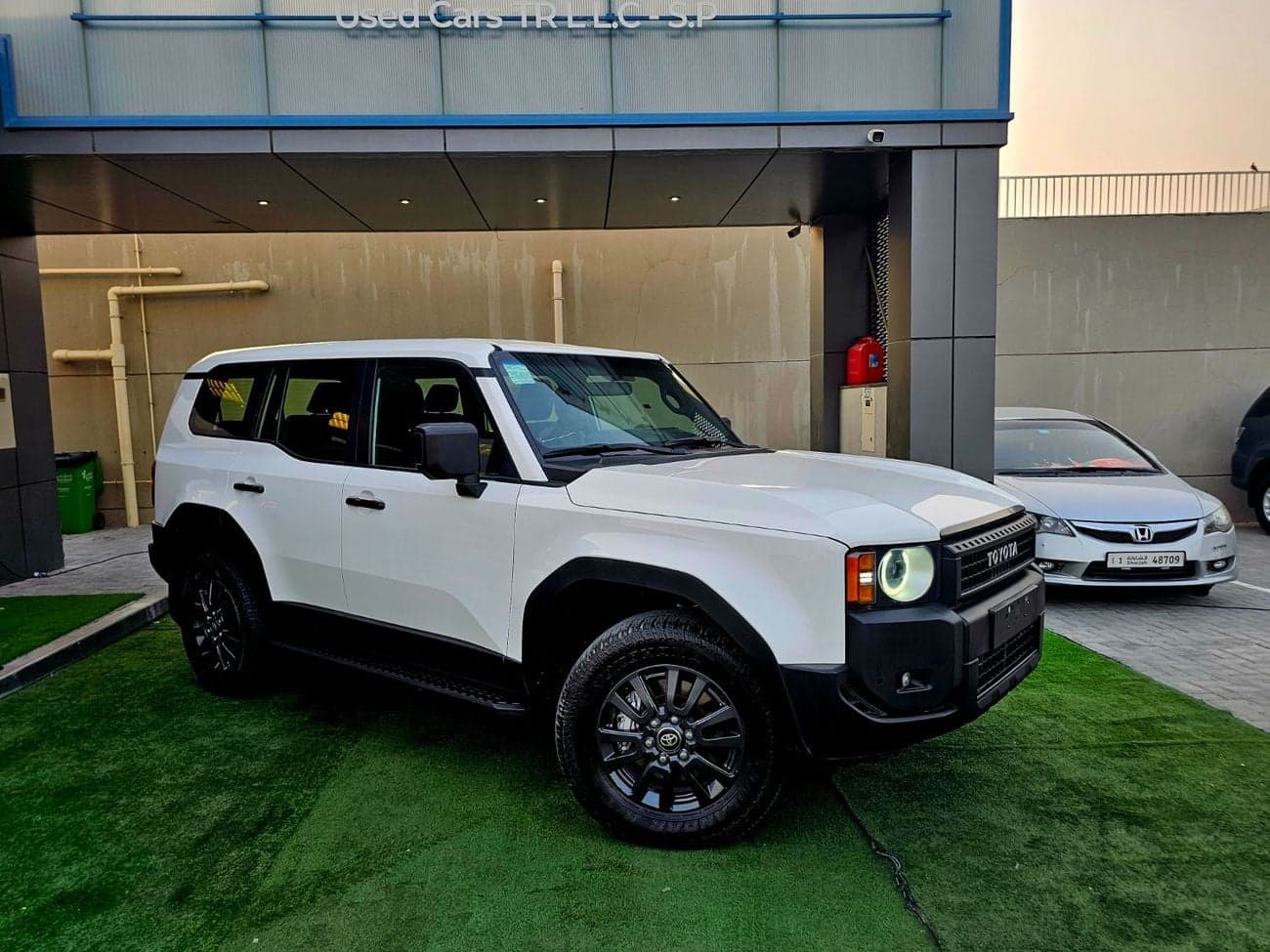 2024 Toyota Prado TXL-2 thumbnail 3