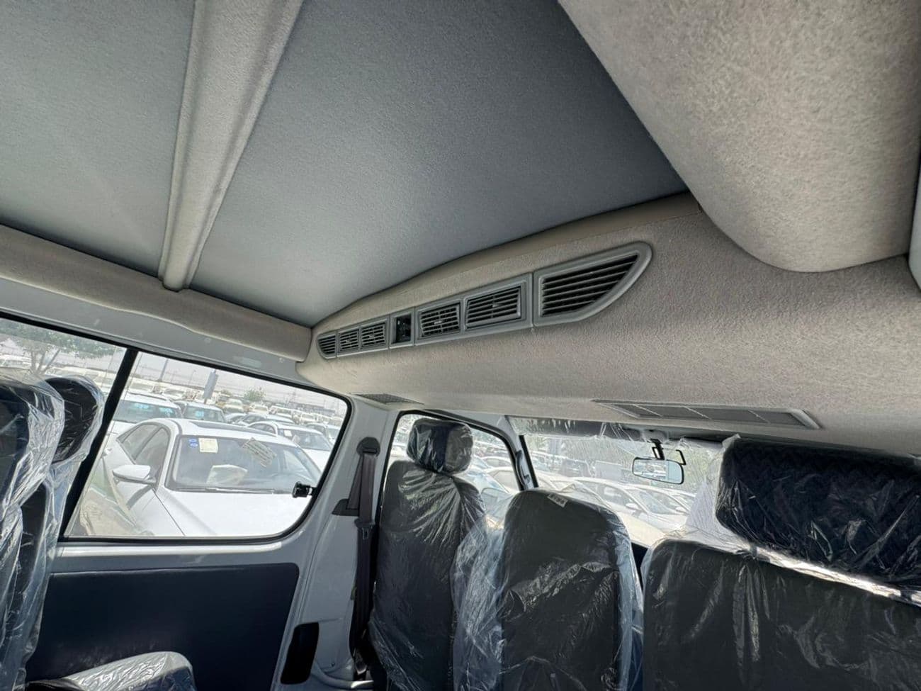 2026 Jincheng Hiace MINIBUS 2.2L PETROL MANUAL thumbnail 10