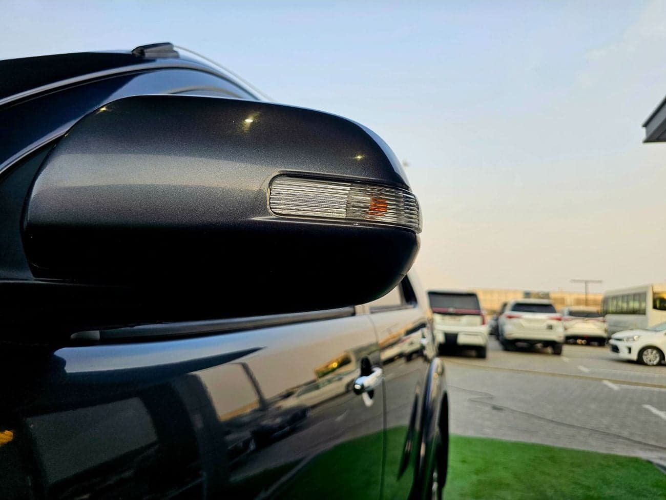2015 Toyota Fortuner EXR thumbnail 7