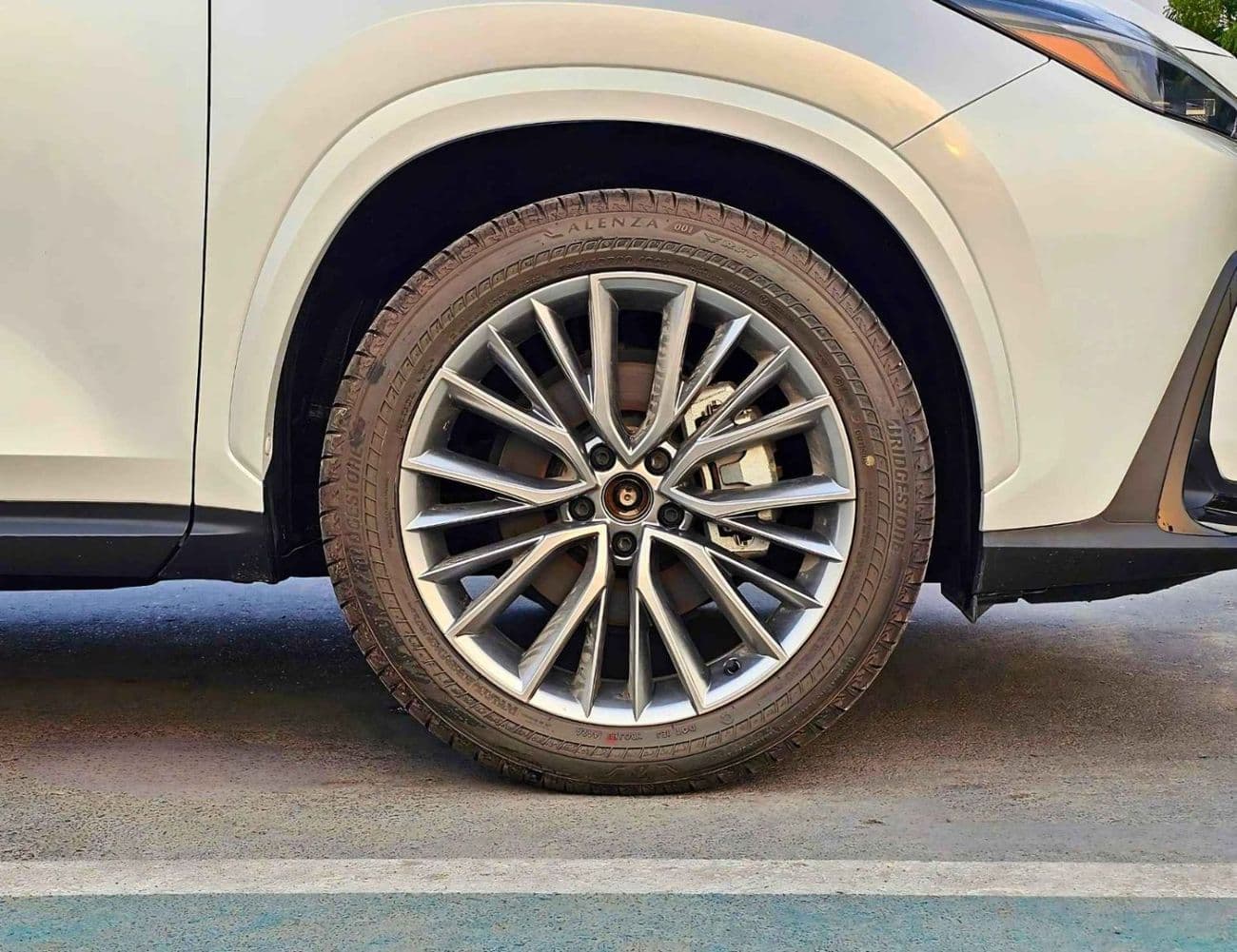 2026 Lexus NX350 PREMIER thumbnail 6